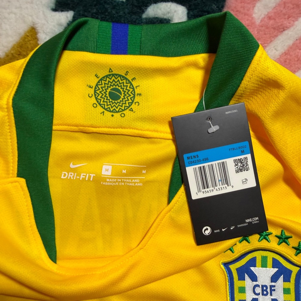 Nike Brazil 2018 World Cup Neymar Jr 10 Jersey Yellow NWT Mens Size Medium - Picture 7 of 14